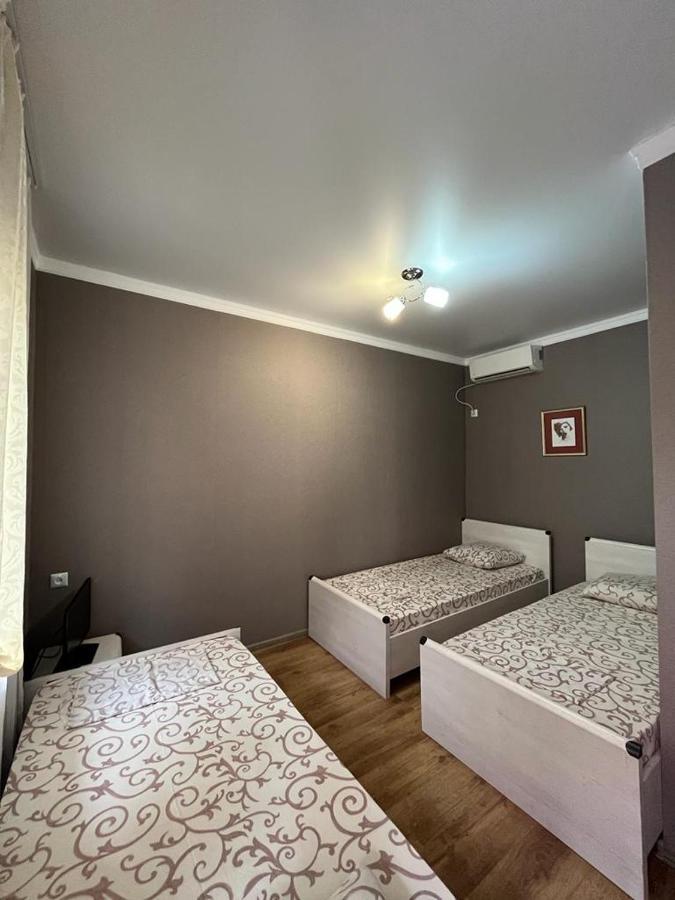 Hotel Gostevoy Dom Samir Gagra Exteriér fotografie