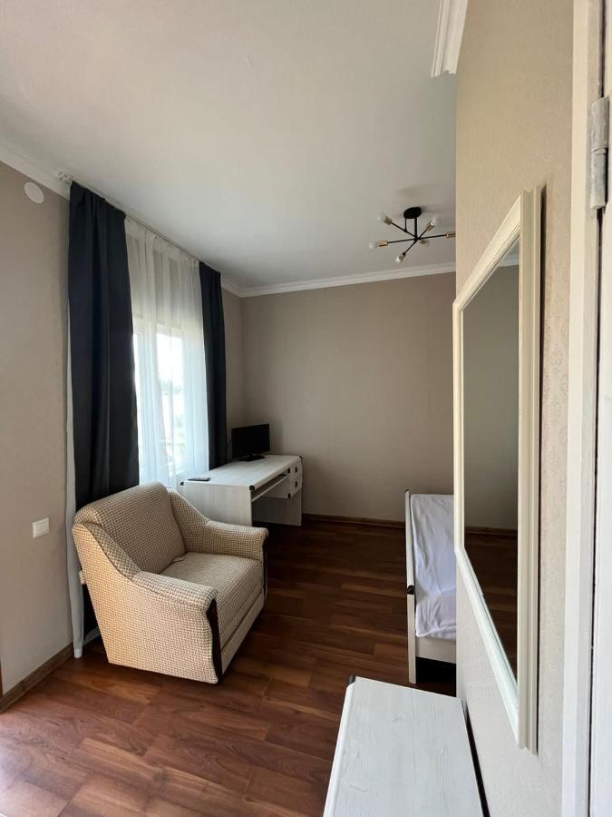 Hotel Gostevoy Dom Samir Gagra Exteriér fotografie